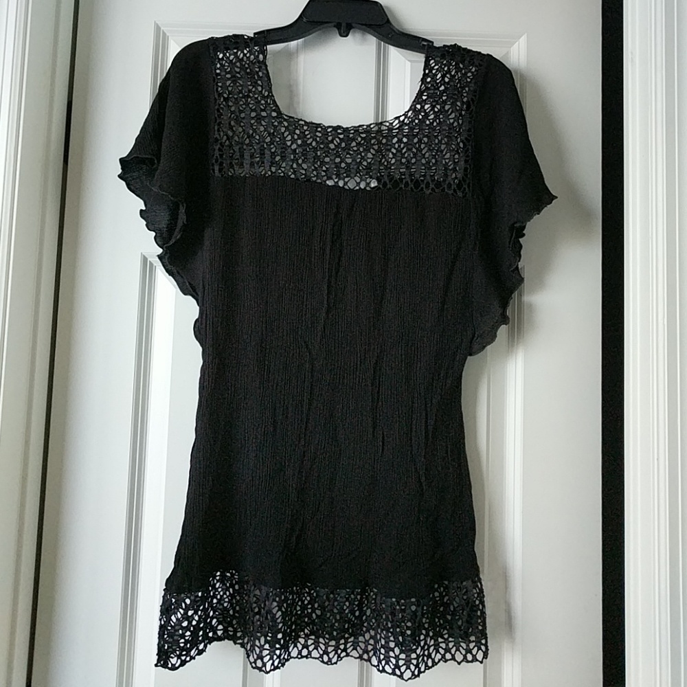 Women's bathing suit cover. Size small.